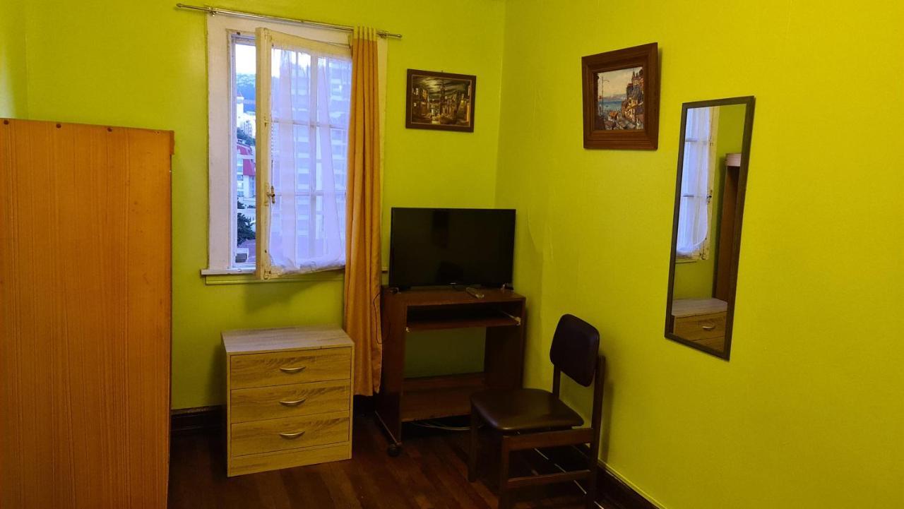 B&B Patrimonial Little Castle Винья-дель-Мар Экстерьер фото